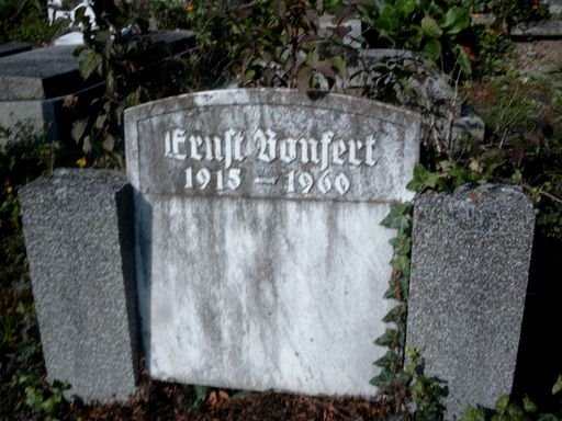 Ernst Bonfert Ernst 1915-1960 Grabstein